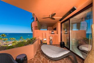 Apartament a Kempinski. Apartamento de lujo en hotel de 5 en primera línea de playa