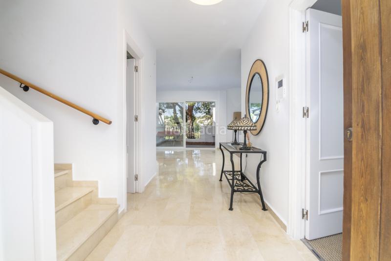 Foto 275ce4c4-0376-4326-b55b-d7e57af63b76. Ático en istan a-7176 8 excelente ático dúplex en una ubicación ideal en Marbella
