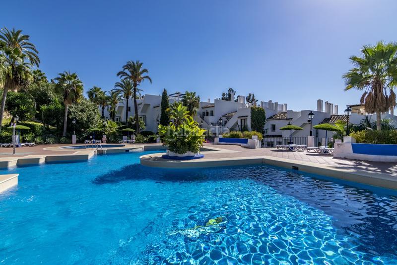 Foto ba057819-af9f-471b-8b0b-6a5343335a39. Ático en istan a-7176 8 excelente ático dúplex en una ubicación ideal en Marbella