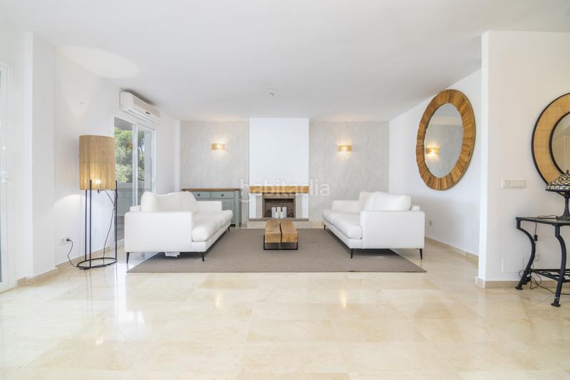 Foto df152af7-9d07-431c-9b50-5b6fc74f4ff4. Ático en istan a-7176 8 excelente ático dúplex en una ubicación ideal en Marbella
