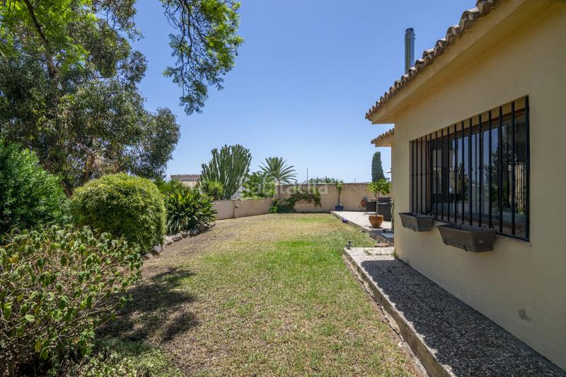 Foto b121a1ed-8002-4ba0-b1b0-3d1d5c51db36. Casa encantador chalet de una planta en venta en fuentes del espanto en Benahavís