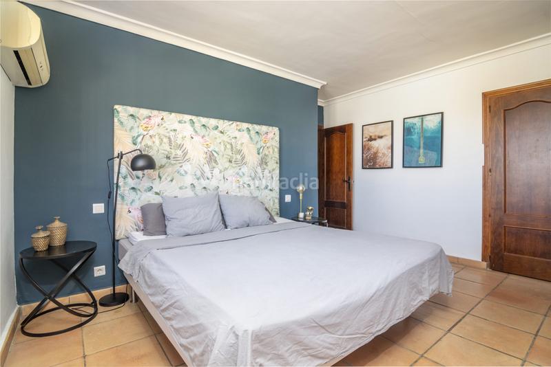 Foto c1cba99c-b952-4c18-95a4-cbd0e5938eb1. Casa encantador chalet de una planta en venta en fuentes del espanto en Benahavís