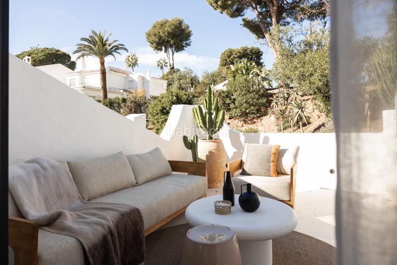 Foto 51a2c919-1684-4a14-a28a-871a0ff3e0d8. Casa adosada  nueva en primera línea de golf en Marbella