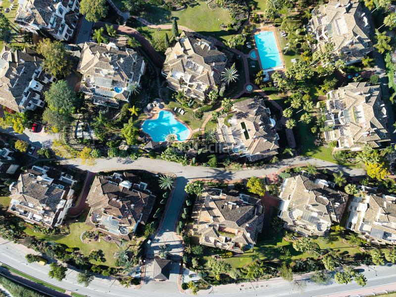 Foto ab1e86e1-95ad-4d13-99a5-0512ce3c584e. Planta baja unidad en planta baja en un desarrollo cerrado y seguro en Marbella