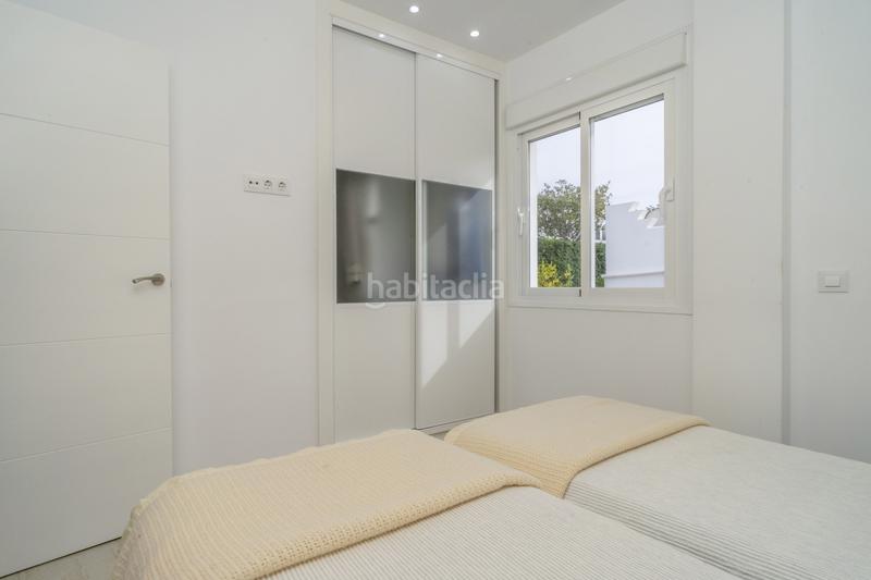 Foto 1eb03cf1-712a-4c1d-8eca-a261aa7f8ad1. Reihenhaus mit pool in Aloha Marbella