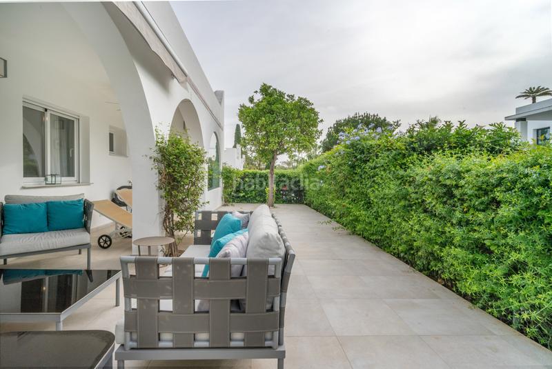 Foto 94fc45d9-e7c2-4410-b144-75f217d8030b. Reihenhaus mit pool in Aloha Marbella