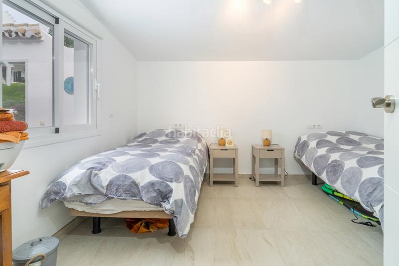 Foto cbe78274-c497-4d78-bf51-011ba6ab2d25. Reihenhaus mit pool in Aloha Marbella