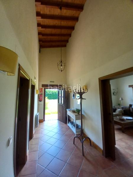 Foto 051cd999-5de9-4dcd-931c-4e85ff9a63c6. Xalet amb xemeneia calefacció piscina a Tazones - Argüero Villaviciosa