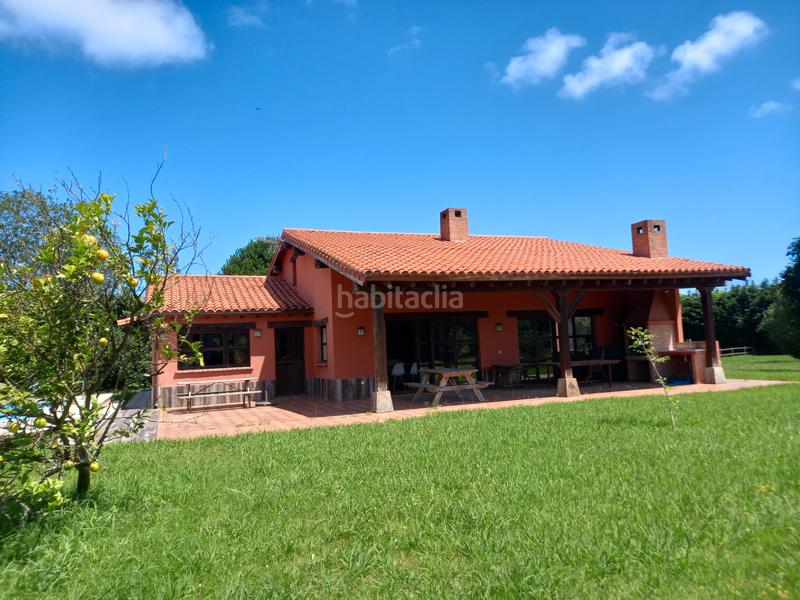 Foto 0a47570a-1d36-44f7-8973-9c252f8faede. Xalet amb xemeneia calefacció piscina a Tazones - Argüero Villaviciosa