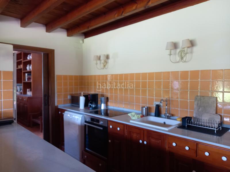 Foto d354f294-61d2-48c4-b1b7-04b159dfa2d7. Xalet amb xemeneia calefacció piscina a Tazones - Argüero Villaviciosa