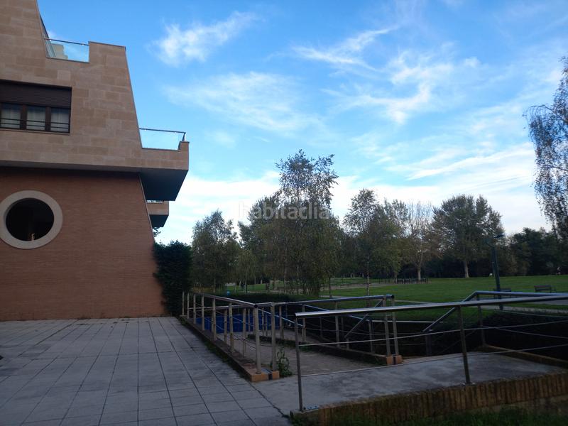 Foto 8f367c65-d81b-4278-8a71-2cc1e810b09e. Appartement dans calle concejo de colunga 4 dans Viesques Gijón