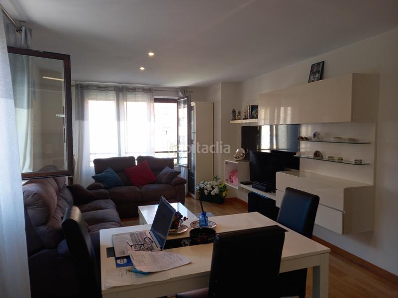 Foto e6fa14fb-69ce-47cd-a88d-22cf2bce59a3. Appartement dans calle concejo de colunga 4 dans Viesques Gijón