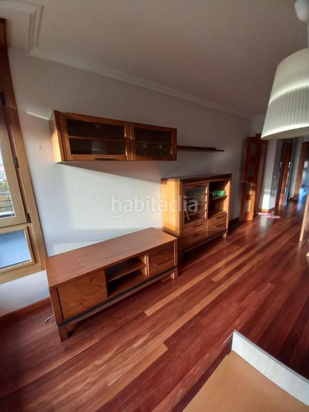 Foto eacf0440-f169-4d75-8aac-518db42225c2. Alquiler piso alquiler piso, 2h, terraza, garaje,trast., Viesques en Gijón