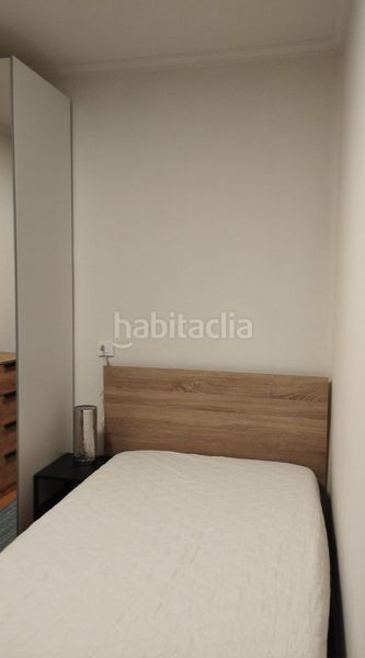 Foto 4eebf63b-ee84-4fb6-8788-a56e58789397. Rent flat with heating in Centro Gijón