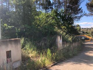 Terreny residencial a Castellnou de Bages. Terreny a pinedes de castellnou