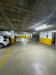 Aparcament cotxe  Carrer de reverend puigbo. Plaa d'aparcament + traster