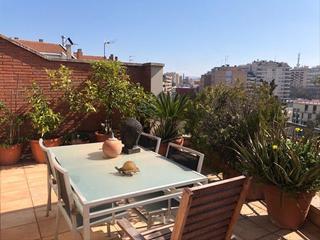 Miete Dreistöckige Wohnung in Poble Nou. Fabulós tríplex amb terrassa. !!