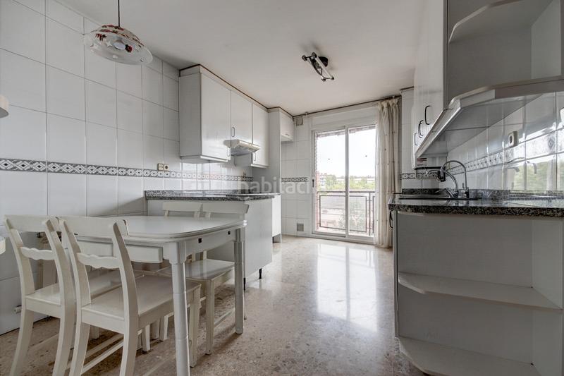 Foto 97ad318d-4198-47dc-a7f3-8087bc88f944. Flat with heating parking in bases de Manresa - carretera de santpedor Manresa