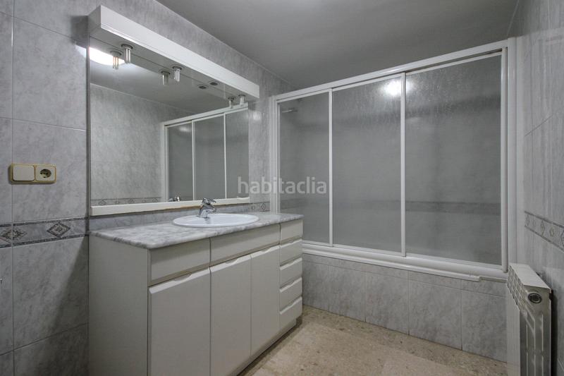 Foto b7eb6cbb-ca7a-4006-bcc1-9cf8cb2778f2. Flat with heating parking in bases de Manresa - carretera de santpedor Manresa