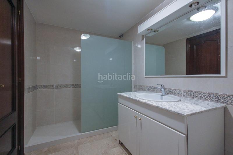 Foto f4579825-fb92-48ae-8591-1d0a416bc432. Flat with heating parking in bases de Manresa - carretera de santpedor Manresa