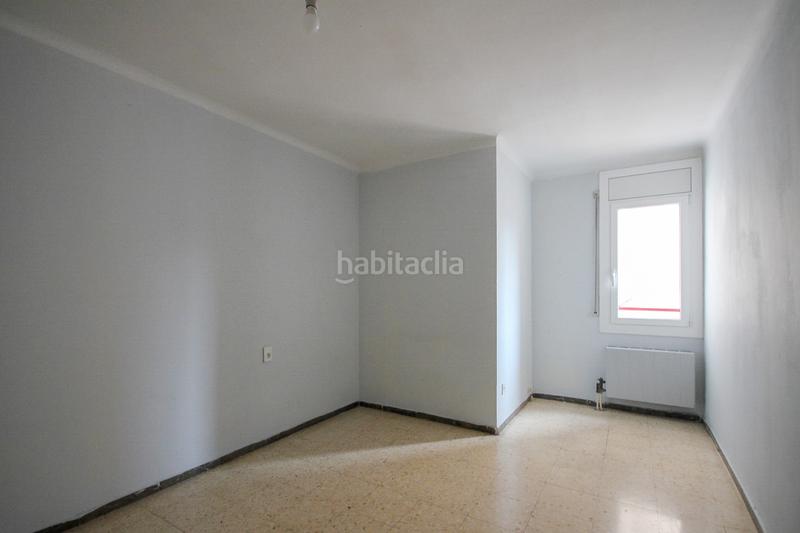 Foto 27a0ea62-9e1d-461b-b49c-9d8aa2e778c2. Appartement avec chauffage parking dans Poble Nou Manresa