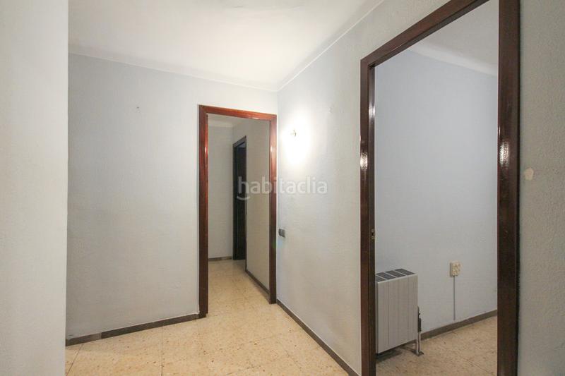 Foto 909f82df-46eb-4988-9bfe-0fa829a1e736. Appartement avec chauffage parking dans Poble Nou Manresa