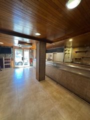 Geb�ude in Poble Nou. Edifici en venda amb local amb llic�ncia i pisos llogats