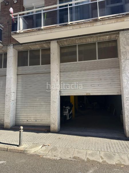 Foto 0048c50c-8d1d-47c1-bb20-483681e55083. Local comercial a Plaça Catalunya Manresa
