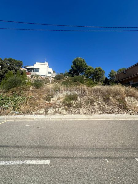 Foto 261a53d8-41b1-41e4-943f-f0369cb52142. Residential plot in carrer de la font 18 in Castellgalí