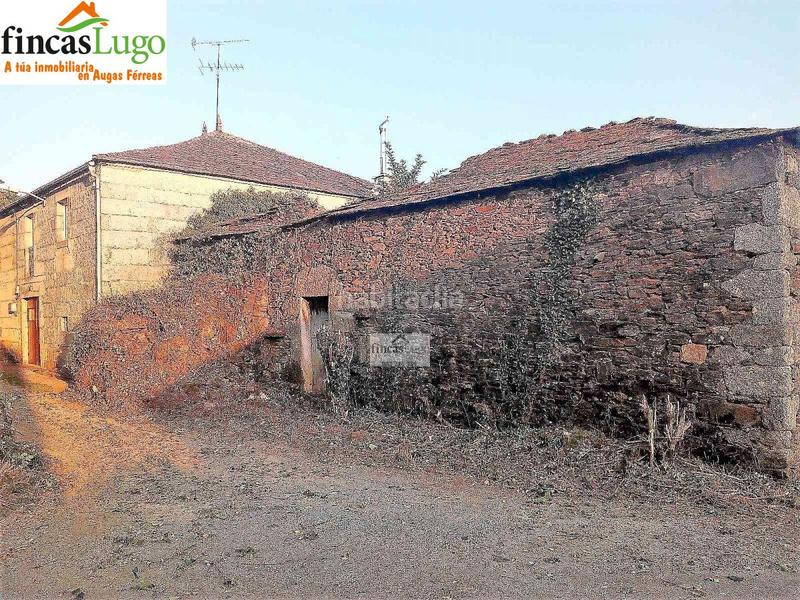 Foto 28f32f51-6fd8-4fe6-bb09-4635538b3c31. House in Corgo (O)