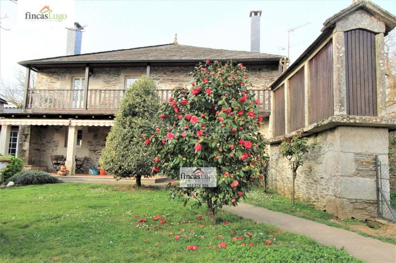 Foto 7f86b2fd-5817-4cf1-8f24-51968200a543. Casa tu oasis de calma en la ciudad en Parroquias del Oeste Lugo