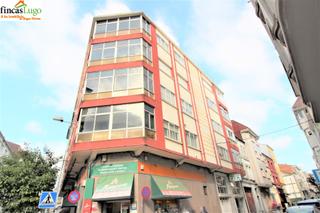 Pis a A Milagrosa. Piso con terraza en zona avd. de a coruña