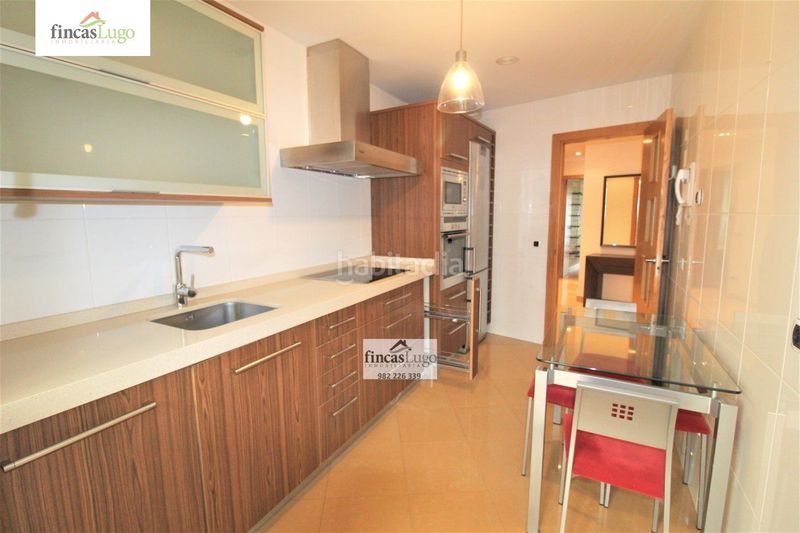 Foto 0bfc14e8-eea2-46e6-99c4-60f058e07494. Location appartement avec chauffage parking dans Fingoi Lugo