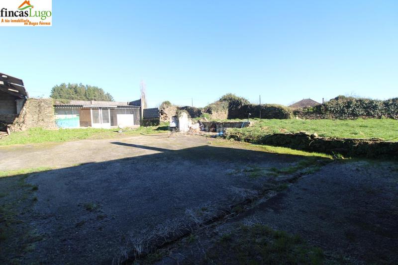Foto df390cf6-3b0f-4d74-9638-b7d3fa128f29. Casa  con finca en soñar, en Parroquias del Oeste Lugo
