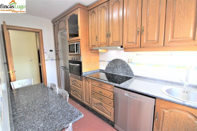 Foto 40abb24d-f5a4-428f-88f5-191c5123342c. Alquiler apartamento piso al lado de la plaza de augas ferreas en Lugo