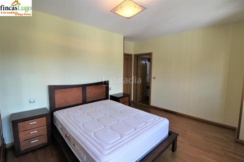 Foto d9117f45-f10a-4ccb-9e57-f4507da2a772. Alquiler apartamento piso al lado de la plaza de augas ferreas en Lugo