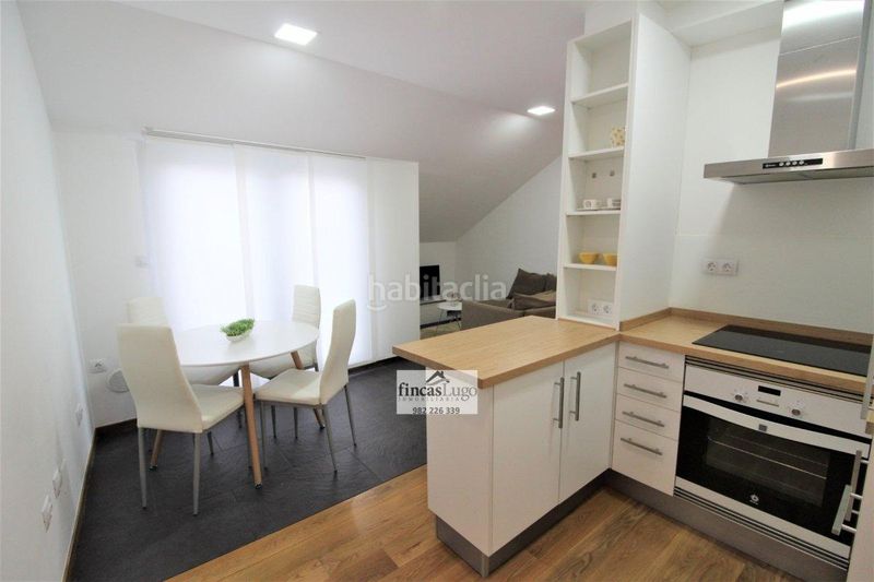 Foto 73c20fd3-cb46-42cf-aae9-bec628a85574. Piso oportunidad inversión en Centro - Recinto Amurallado Lugo