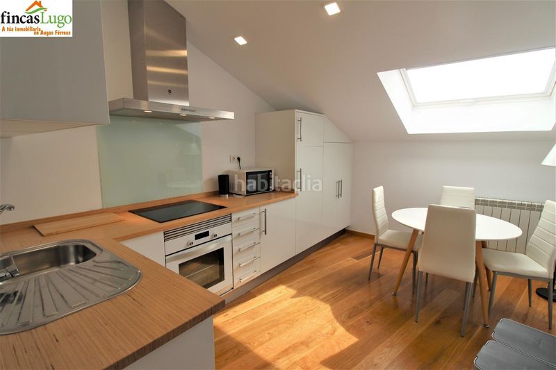 Foto 7e88c100-a00e-4f14-8264-49fff90b3880. Piso oportunidad inversión en Centro - Recinto Amurallado Lugo