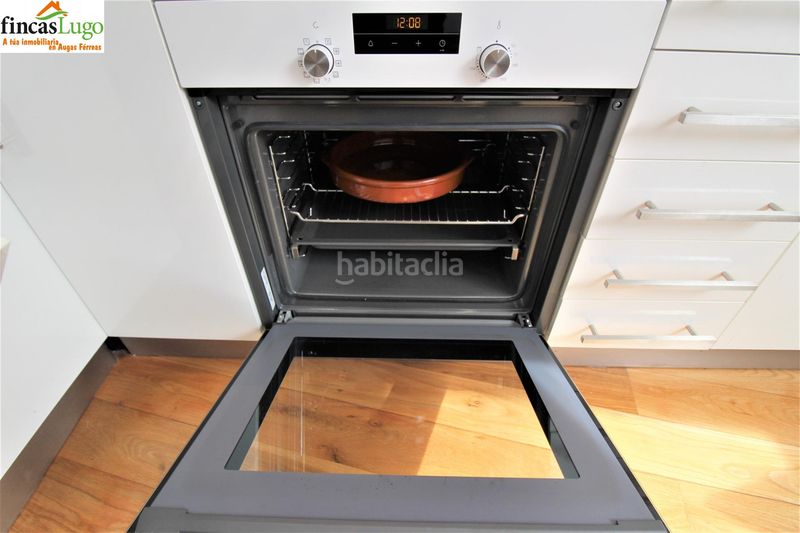 Foto 45462a5e-f299-40d9-8651-38ae70a81864. Estudi amb calefacció a Centro - Recinto Amurallado Lugo