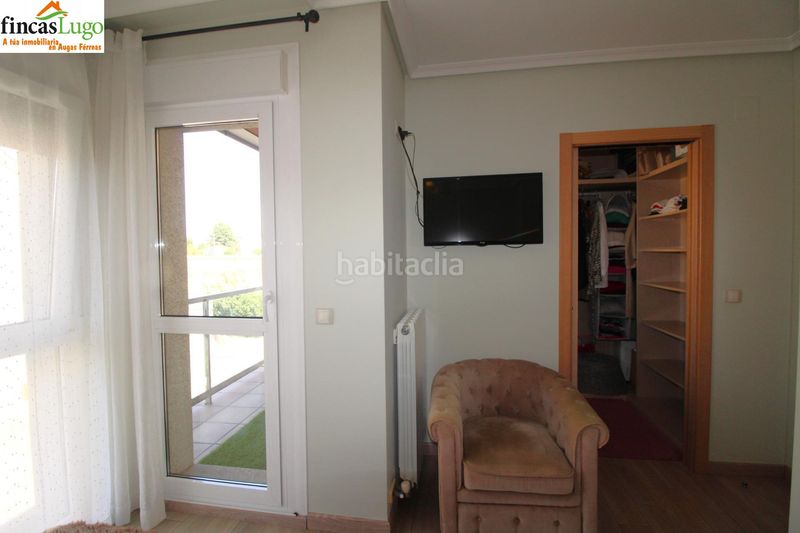 Foto c685d3f3-75d6-45eb-880e-d2cd0797caf6. Casa con riscaldamento parcheggio piscina in Parroquias del Este Lugo