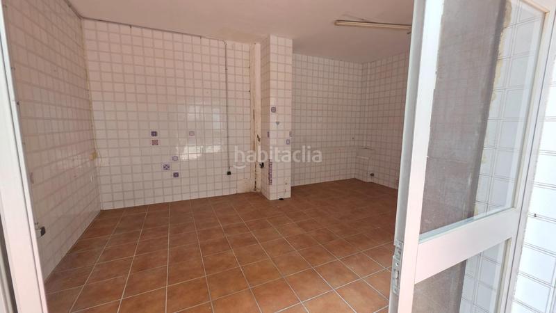 Foto 30ced7ab-0544-497c-b64b-d1b698bf039a. Affitto locale commerciale in Centro Ciudad Paterna