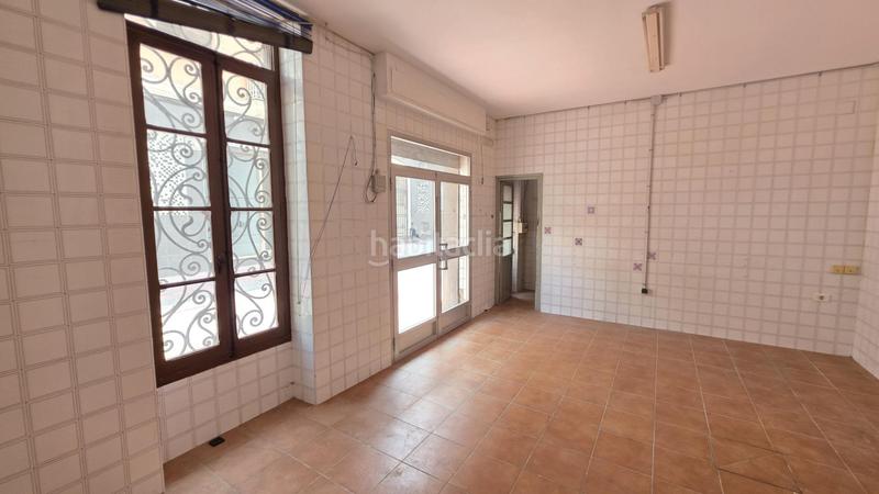 Foto 468924f9-5cdc-4f9f-a3a6-ba61bd4a97eb. Location local commercial dans Centro Ciudad Paterna