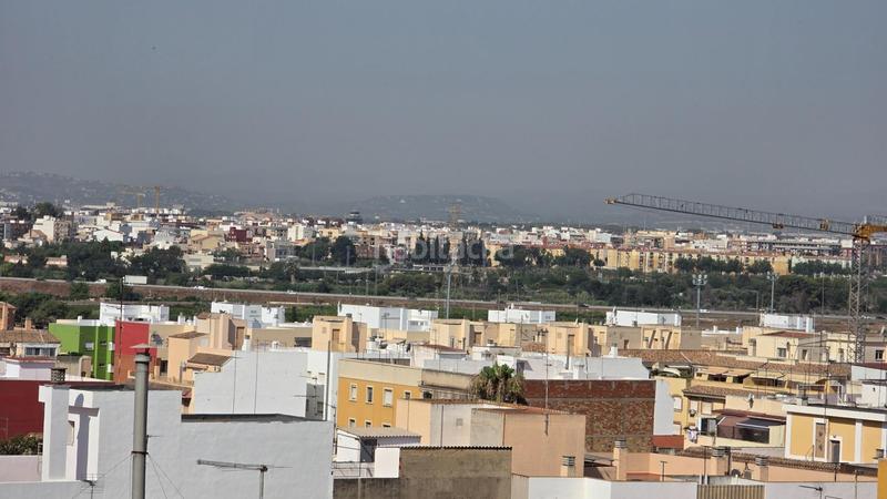 Foto 3c904648-87d3-4c7c-8743-81bb4bfbf897. Maison dans Centro Ciudad Paterna