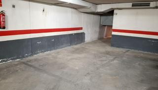 Aparcament cotxe a Centro Ciudad. Plaza de garaje en calle mayor  4,53 m x 2,31 m     10,49 m útil