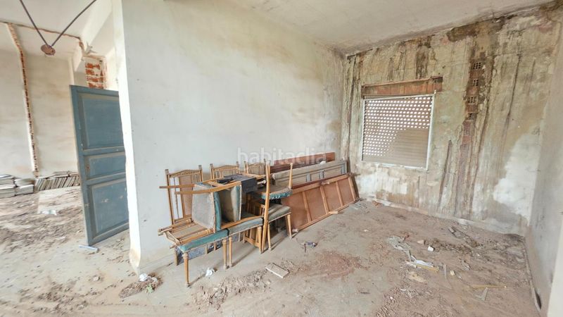 Casa afectada por pai unidad de ejecución pendiente ayuntamiento , sin fecha prevista. no apta para reforma actual en Valencia - Imagen 21