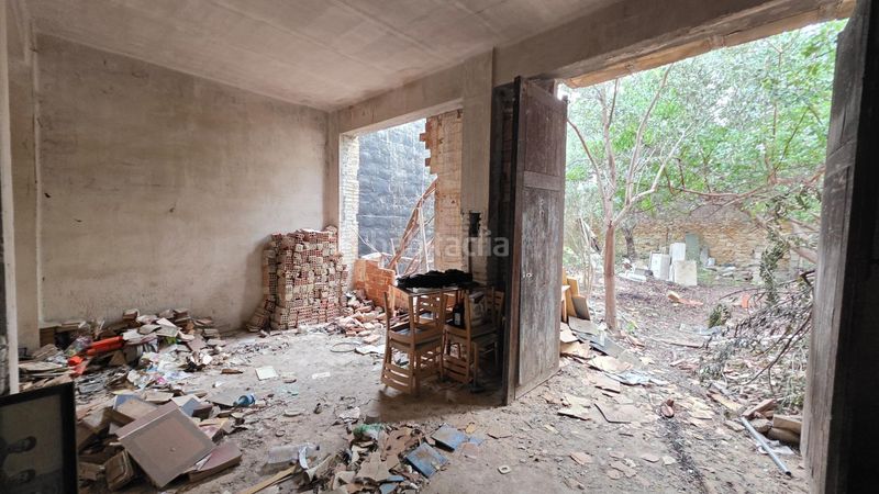 Casa afectada por pai unidad de ejecución pendiente ayuntamiento , sin fecha prevista. no apta para reforma actual en Valencia - Imagen 8