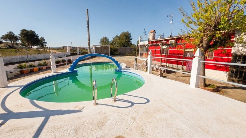 Foto 051ab899-399a-4496-92a6-ab0db5f8cddf. Xalet amb aparcament piscina a Turís