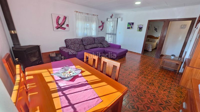 Foto fb64e141-6f7b-444a-8086-19fa5626d1d1. Xalet amb aparcament piscina a Turís