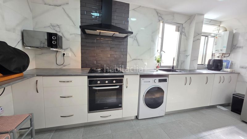 Foto 3805352e-c20e-4679-aa99-77f120917620. Pis a El Alborgí Paterna