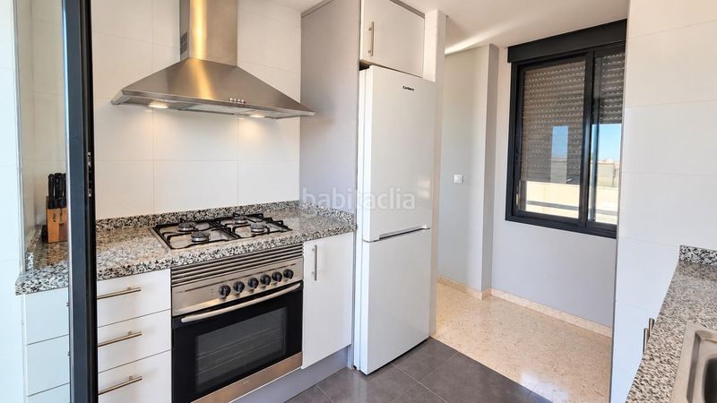 Foto b5fcd632-022c-4e83-a0b1-a6fe33dca82e. Ático  vpo con terraza esquinera de 98 m2 garaje y trastero 2 hab. y 1 baño , junto a metro Santa Rita. en Paterna